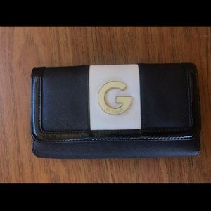 Guess wallet